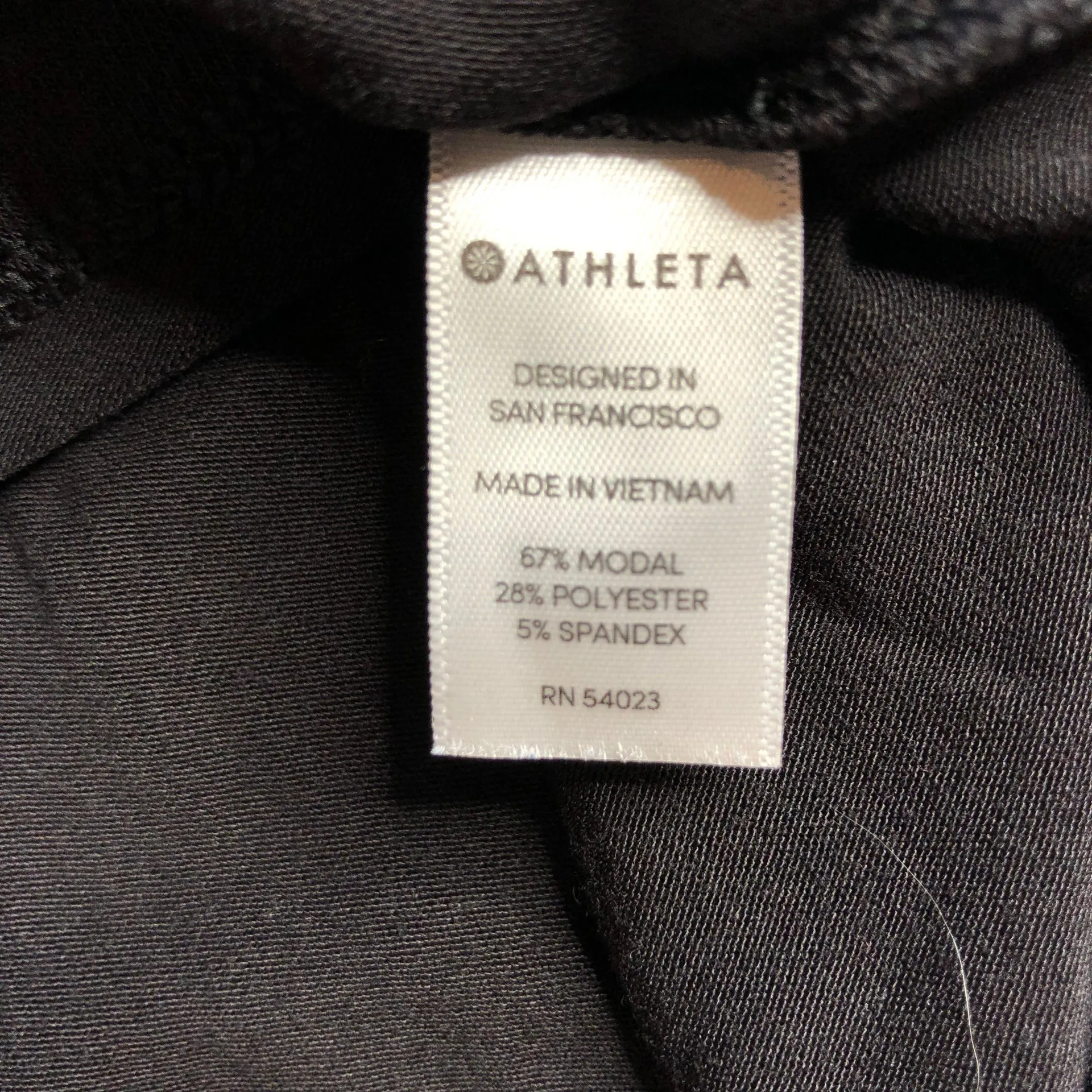 Athleta Cloudlight Twist Back Tank Black - Image 8