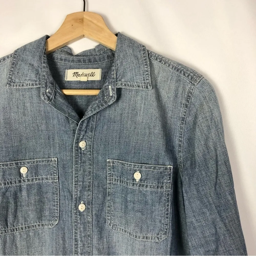 Madewell Classic Ex-Boyfriend Blue Chambray Long Sleeve Button Down S - Image 6