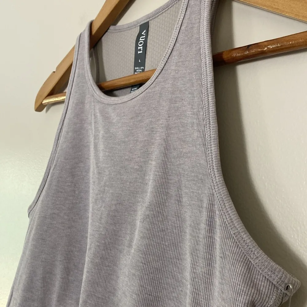 Vuori Pose Plyo Rib Tank Soft Pewter Heather Full Support Moisture Wicking L - Image 5