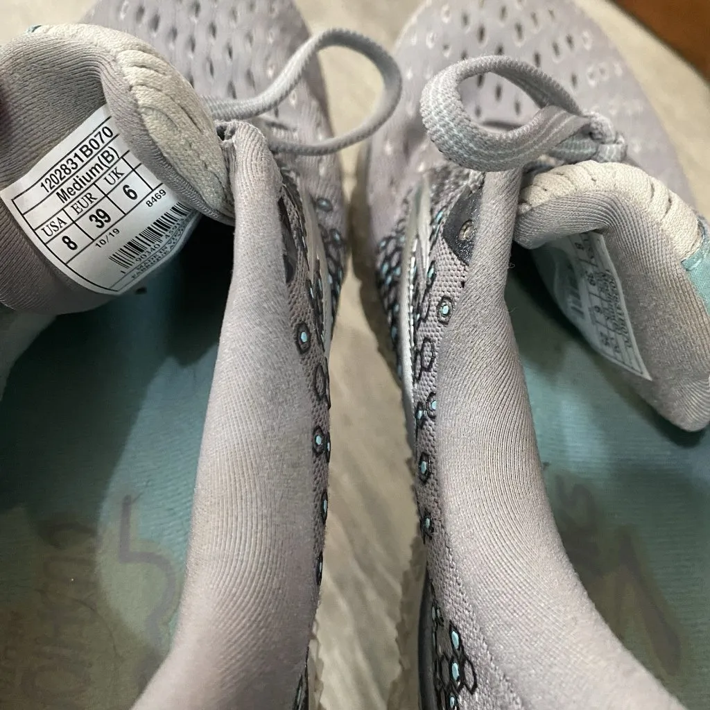 Brooks Womens Glycerin 17 1202831B070 Gray Running Shoes Sneakers Size 8 B - Image 2