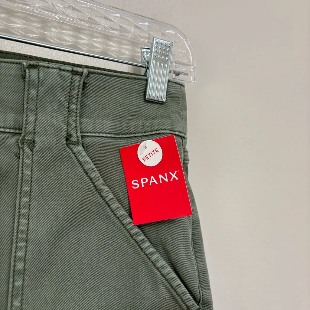 NWT SPANX Stretch Twill Ankle Cargo Pants in Soft Sage - Size M Petite - Image 5