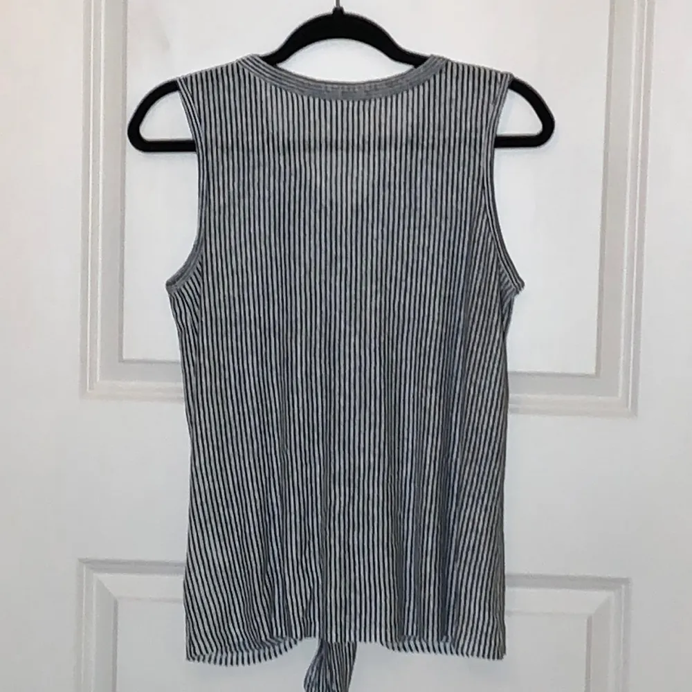 Rachel Zoe Blue White Striped Linen Front Tie Top Small - Image 3