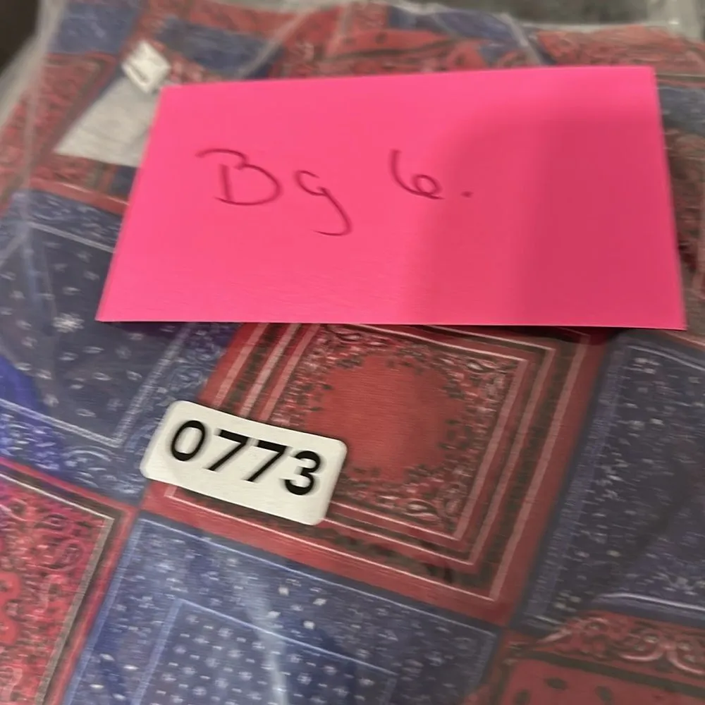 Zara Bandana Pattern Tee Shirt Sz M - Image 6