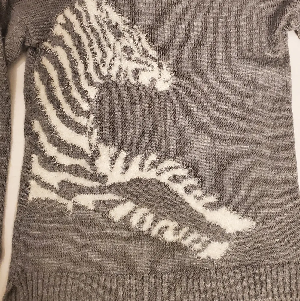 Love By Design Womens Grey Graphic Zebra Animal Print Sweater S - Image 5