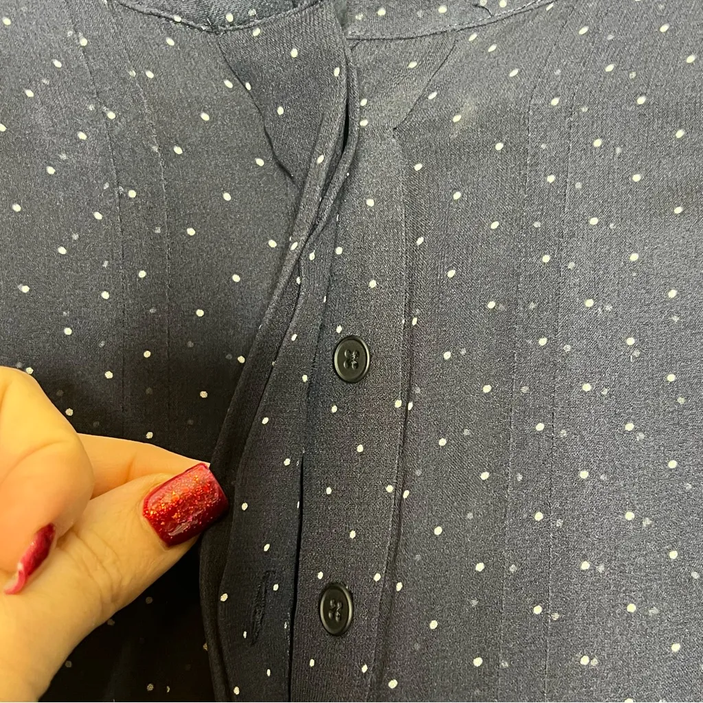 Club Monaco Pintuck Silk Dress Navy Dot Size 8 Sheer Flare Sleeve NO Slip - Image 4