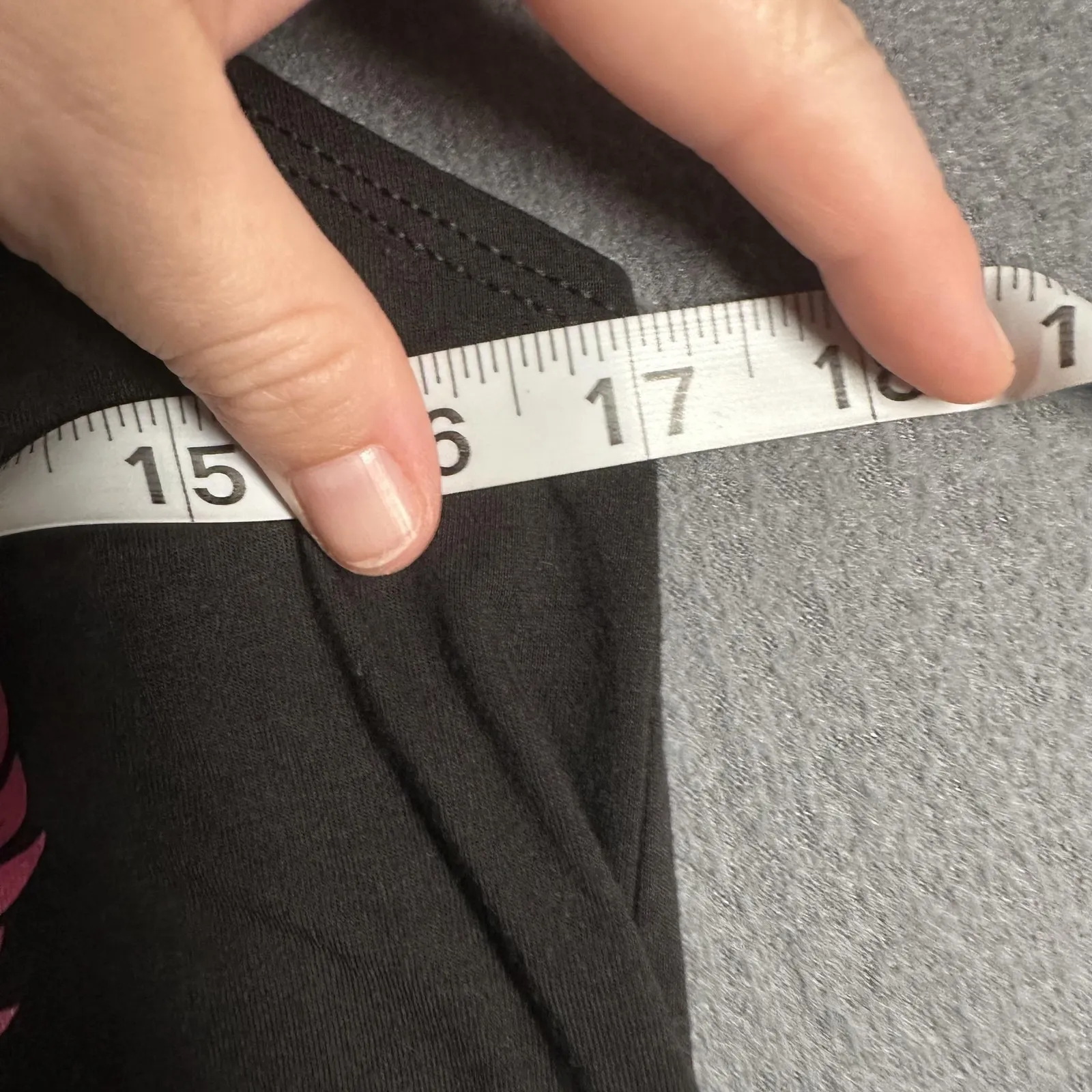 Dixxon Flannel Co Shirt Womens Medium Black Tank Top Pink Graphic Made in USA - Image 9