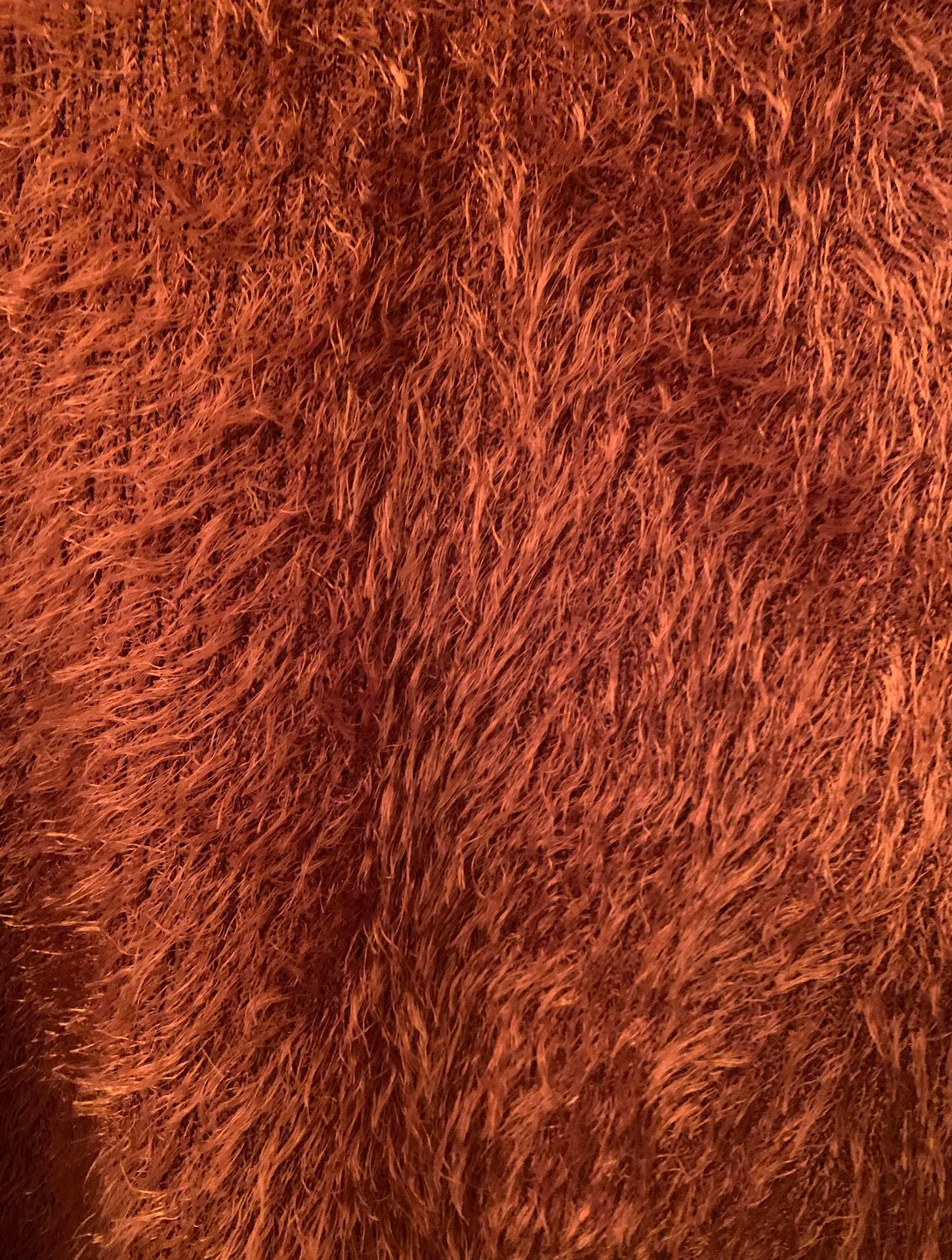 Vestique Fuzzy Sweater - Image 4