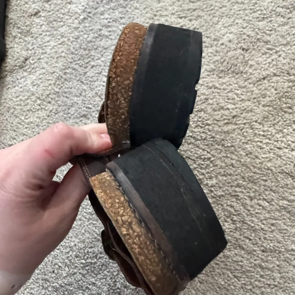 Naot Brown Leather Strappy Sandals w/ Toe Ring Women’s Size 38 / US Size 7 - 7.5 - Image 4