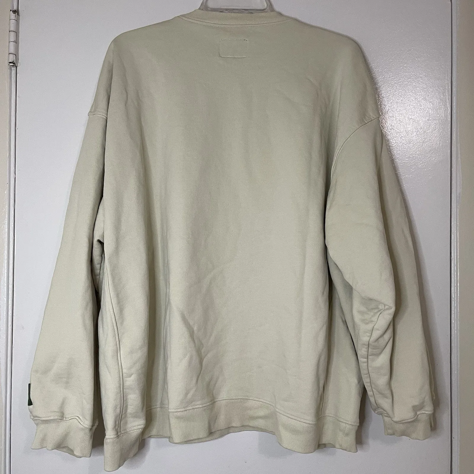 Daily Drills tan Oversized crew neck sweatshirt pullover size Med/Large - Image 3
