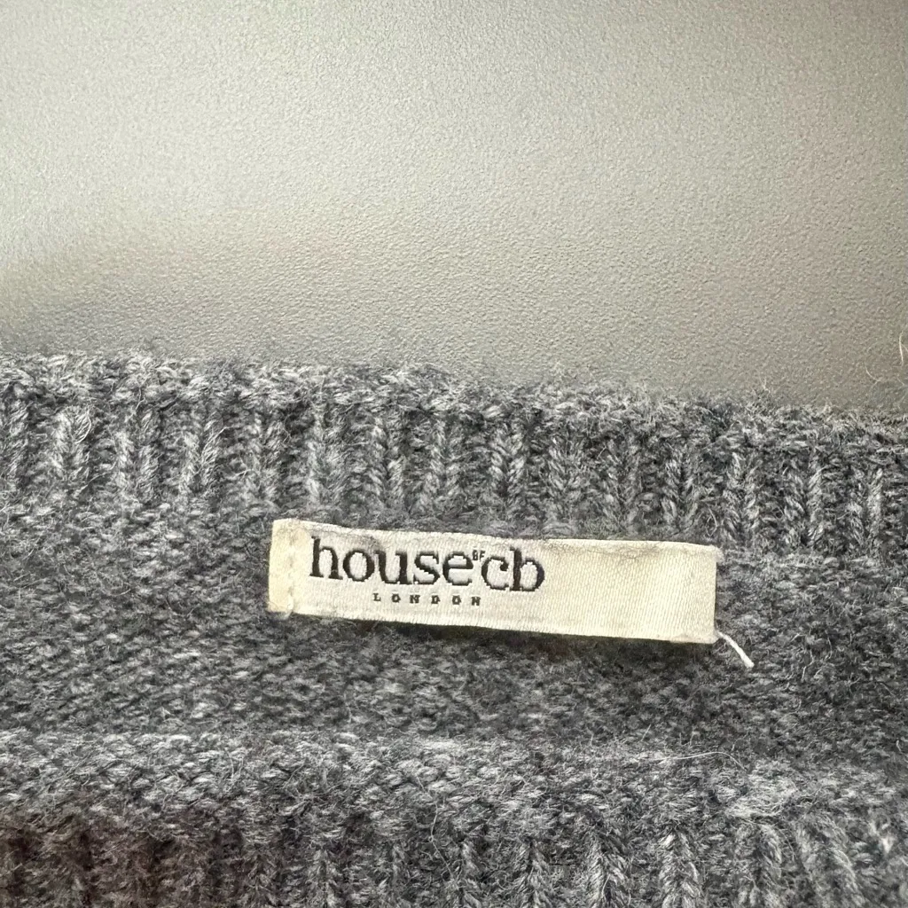 HOUSE OF CB Sia Ribbed Sweater Bralette in Grey Melange - Image 5