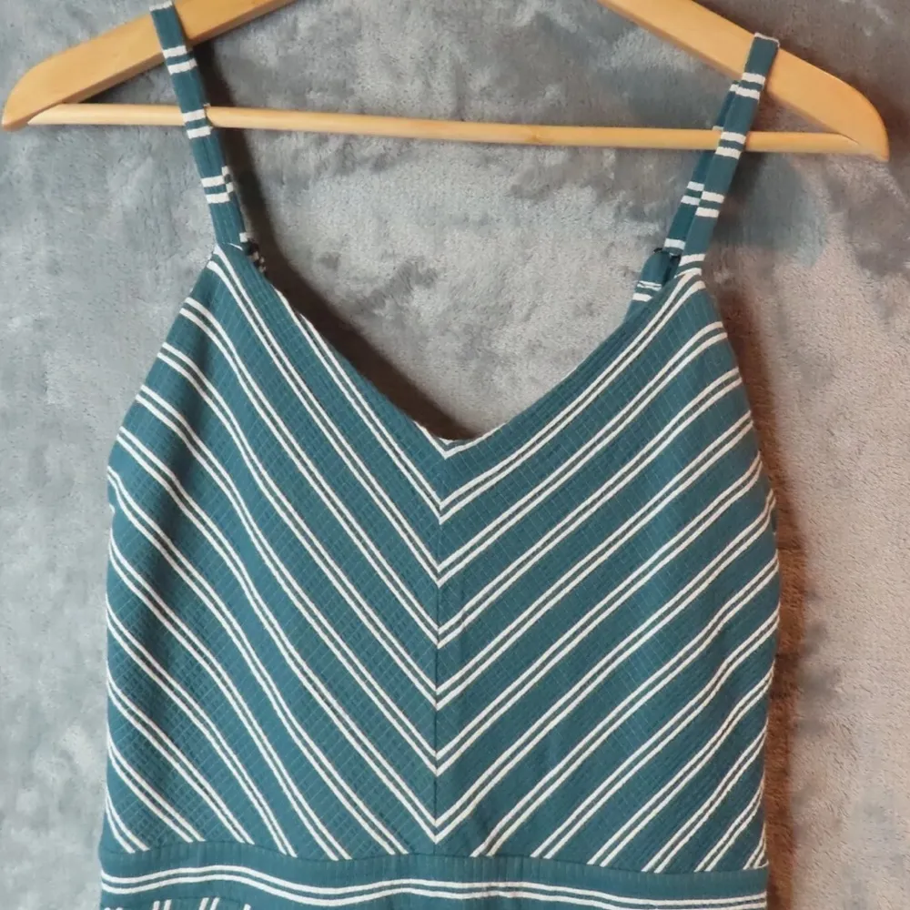 Green & White Jumpsuit in Perfect Condition, Super Comfy, On Trend - Image 4