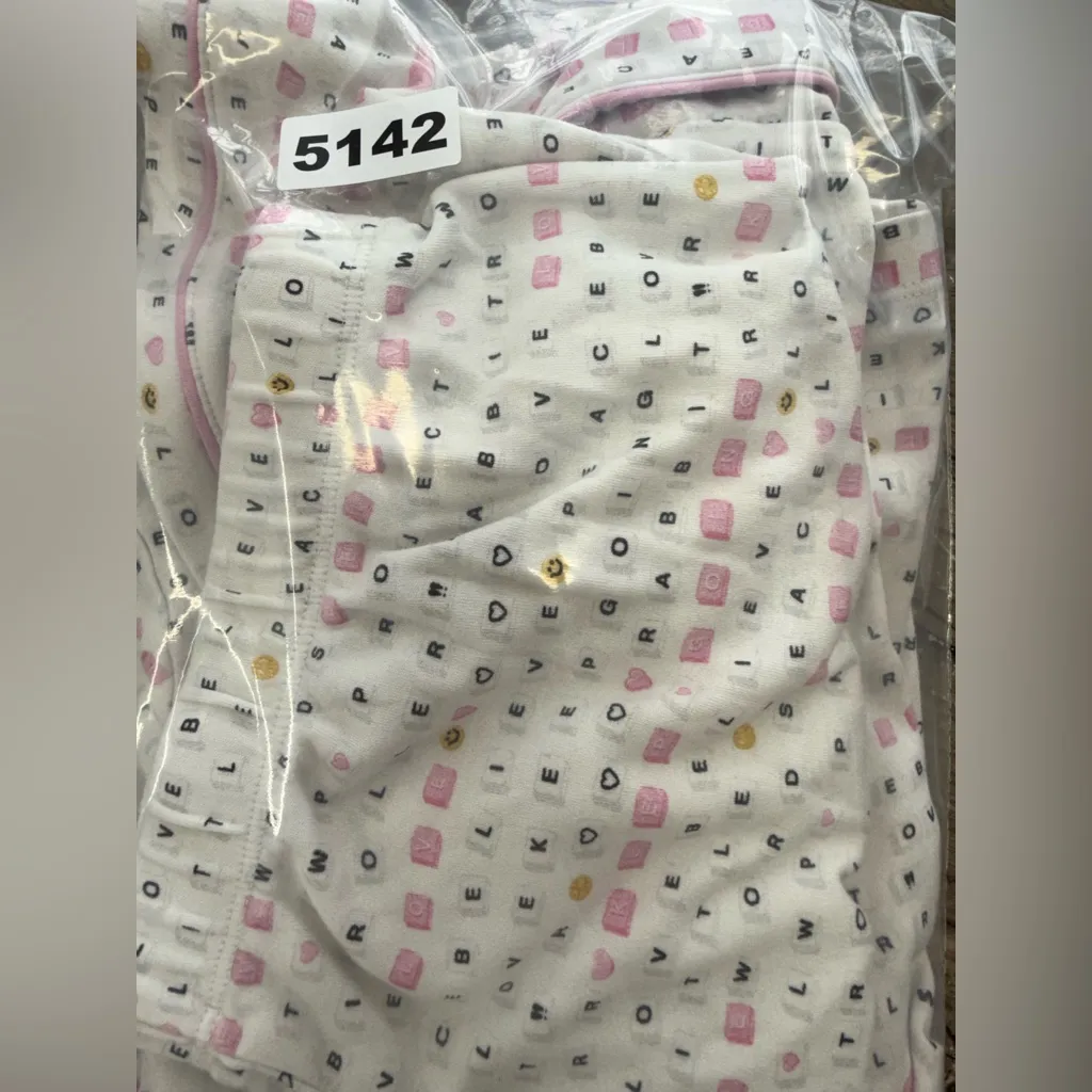 Roller Rabbit x Little Words Projects shorts pajama set size small - Image 7