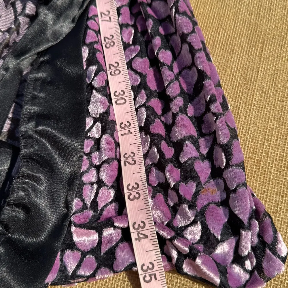 Amelia’s Vintage Elegant and Purplish Pink - Image 6