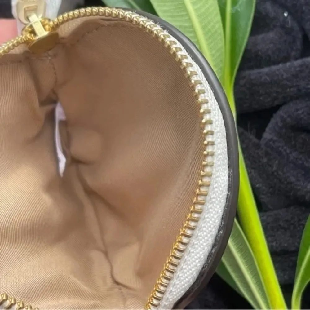 COACH Leather Heart Print Circular Coin Pouch & Keychain New w Tag - Image 3