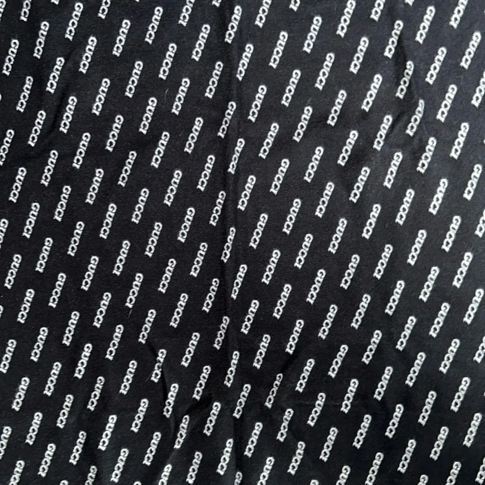 Limited edition  Authentic Hypnotism Black and White Reversible Scarf - Image 7