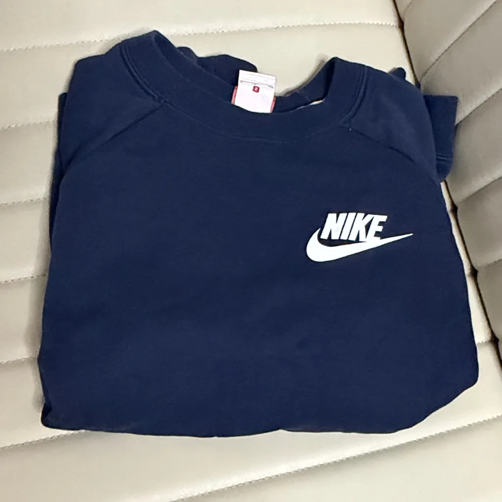Nike Dark Blue Crewneck Sweater Small Softstyle - Image 2