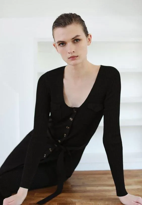 Black Long Knit Dress with Pockets - Image 6
