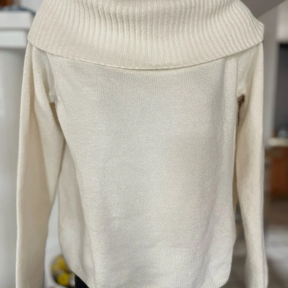 Women's Old Navy (L) White Corset Neck Knit Sailor Sweater Long Sleeve Pouch - Image 2