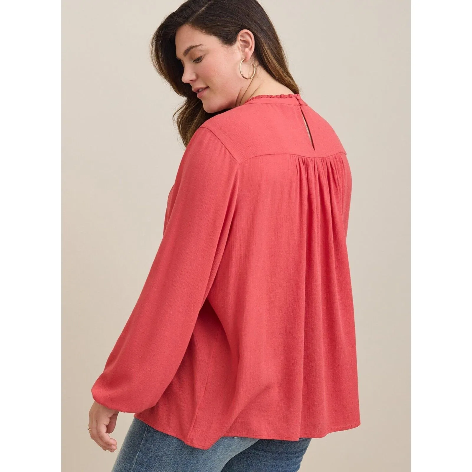Torrid Women's Coral Boho Embroidered Ruffle Trim‎ Blouse Size 2X Relaxed Career - Image 5