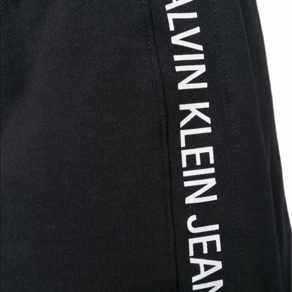 Calvin Klein Jeans Logo Track Shorts - Image 6