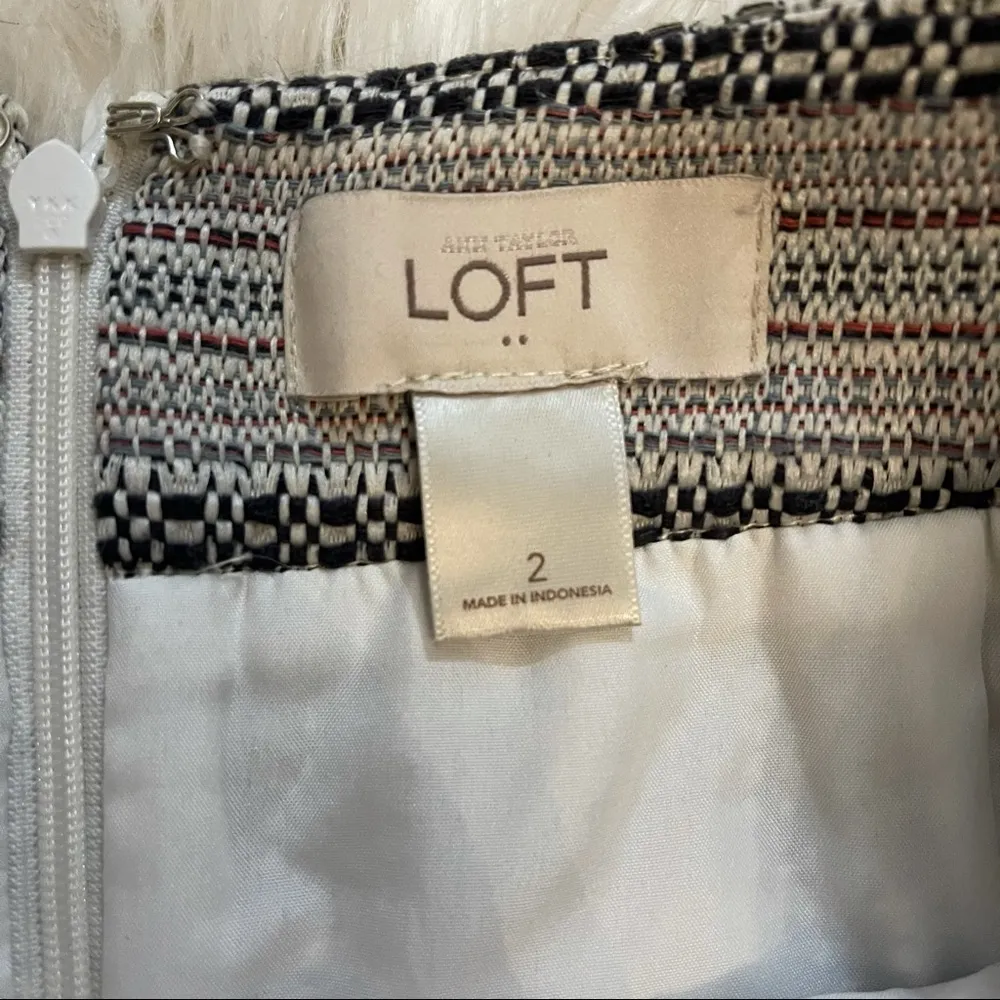 Loft Ann Taylor  Tweed Skirt - Image 3