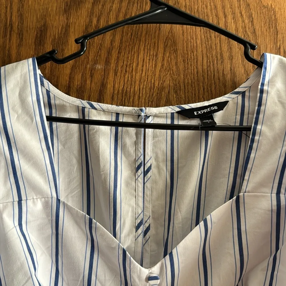 Express Blue/White Stripe Button Down Sweetheart Neck Puff Sleeve Bodysuit Large - Image 6