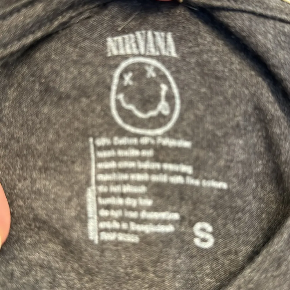 Nirvana Smiley Face Tie Dye Logo Design Kurt Cobain Shirt Black Size Small EUC - Image 5