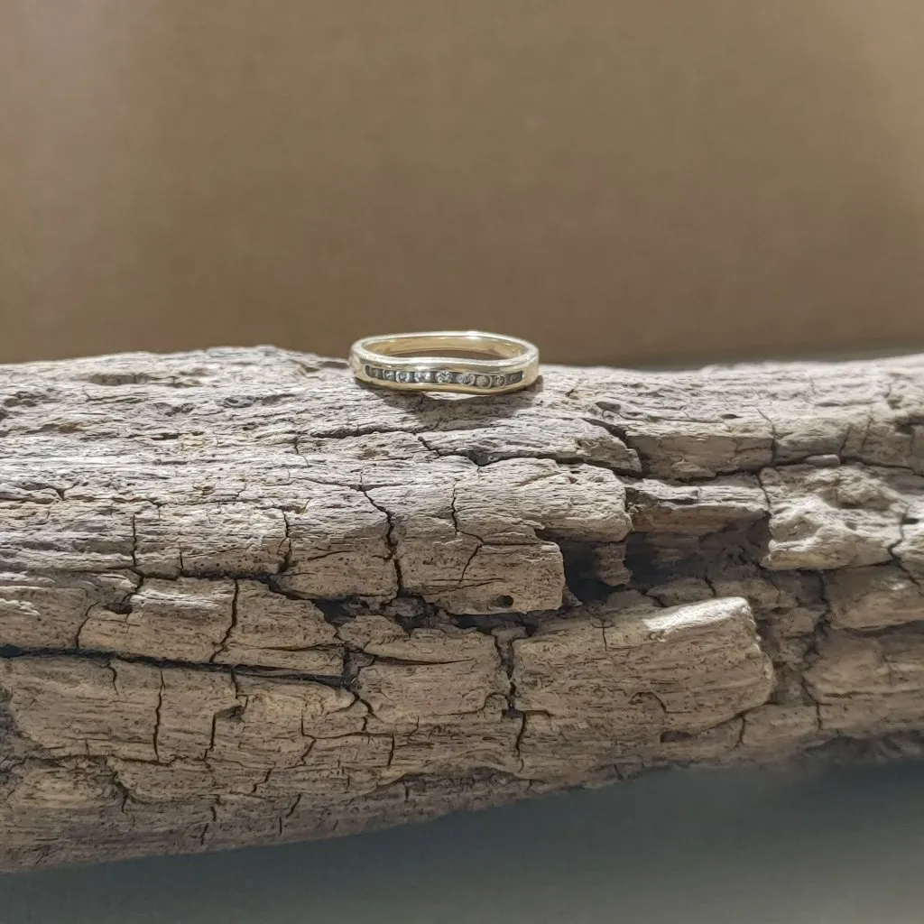 14K Yellow Gold Ring Wedding Band 585 Unisex Channel Set Round Natural Diamonds - Image 10