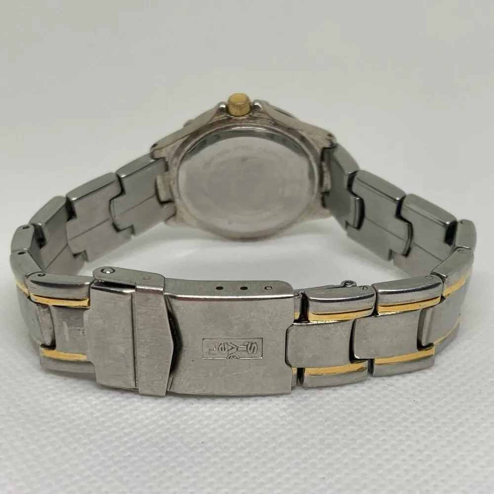 Vintage Levi’s women watch gold silver tone quartz analog 30mm running - Image 4