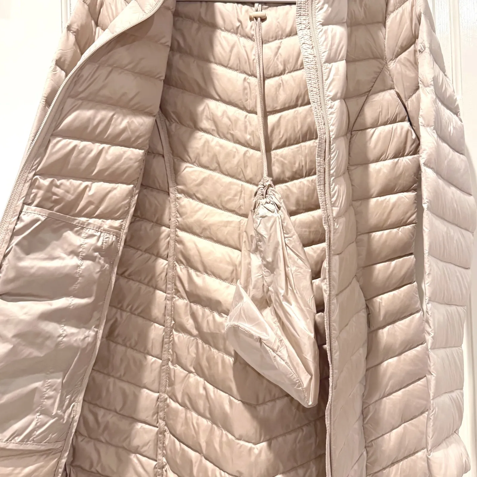 32 Degrees Heat Packable Down Puffer Coat Womens XS Lightweight Hooded Beige - Image 4