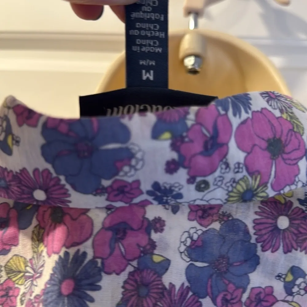 NWT ModCloth flower patch pleasantries shirt  medium - Image 8