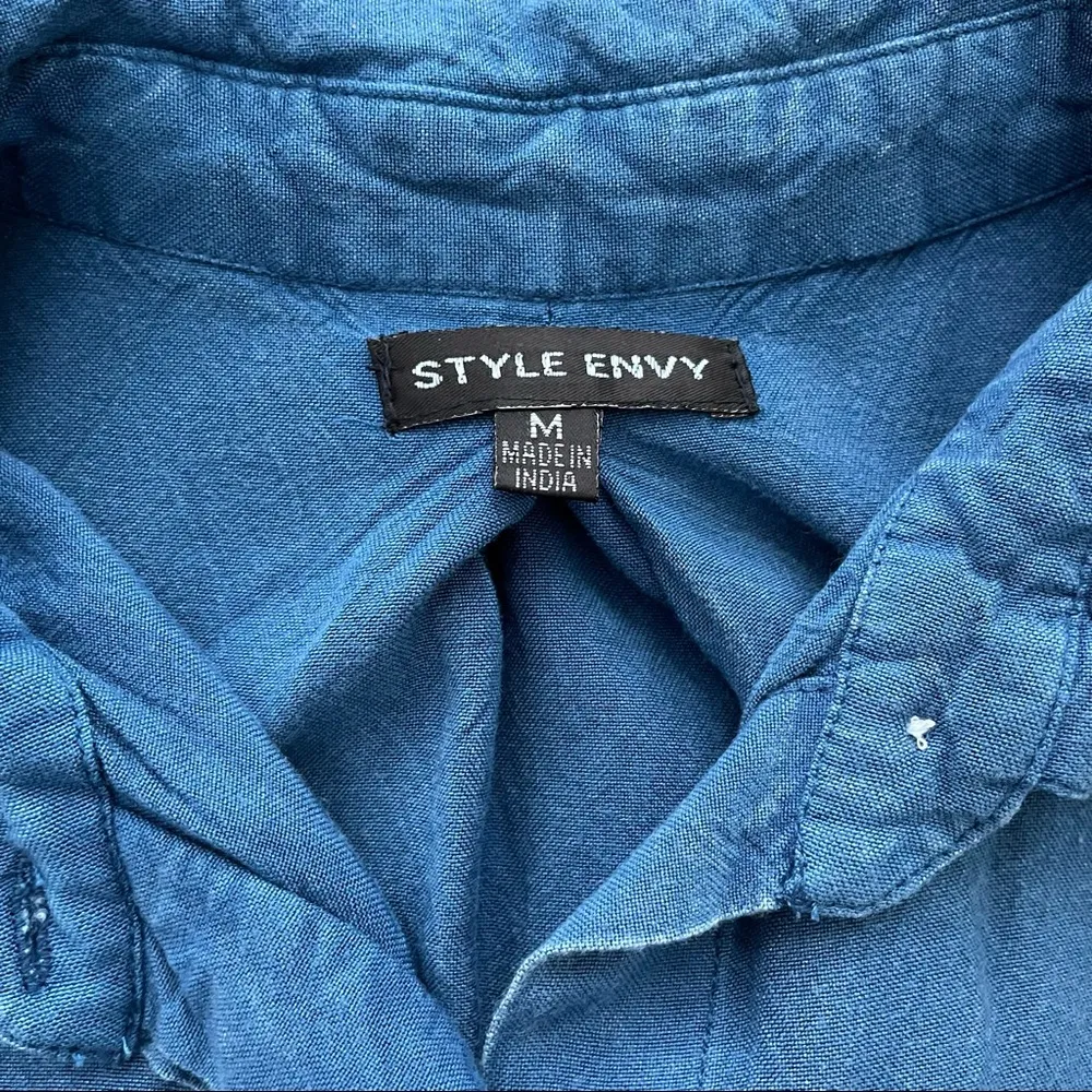 Style Envy Women’s Blue Button Down Shirt Size M Size M - Image 9