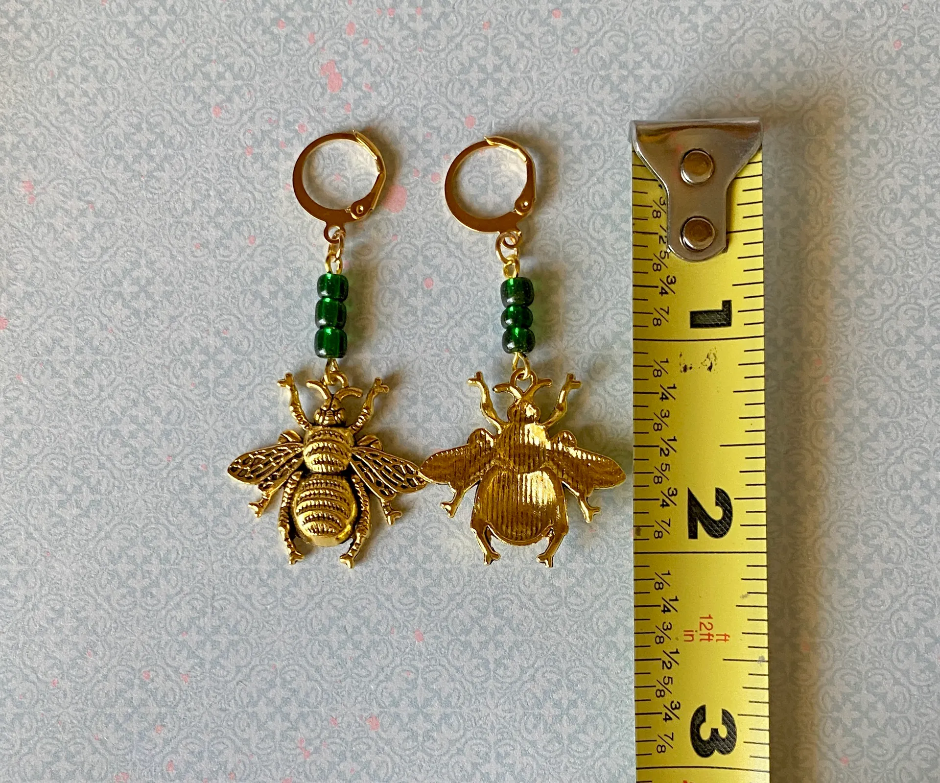 antique gold color BEE retro vintage boho chic aesthetic style dangle earrings✨ - Image 3