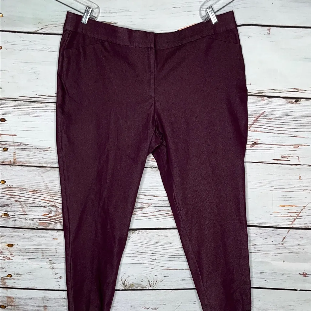 EVRI NWT Women’s Plus Size 20W Purple Comfort Waistband Mid Rise Ankle Pants - Image 2