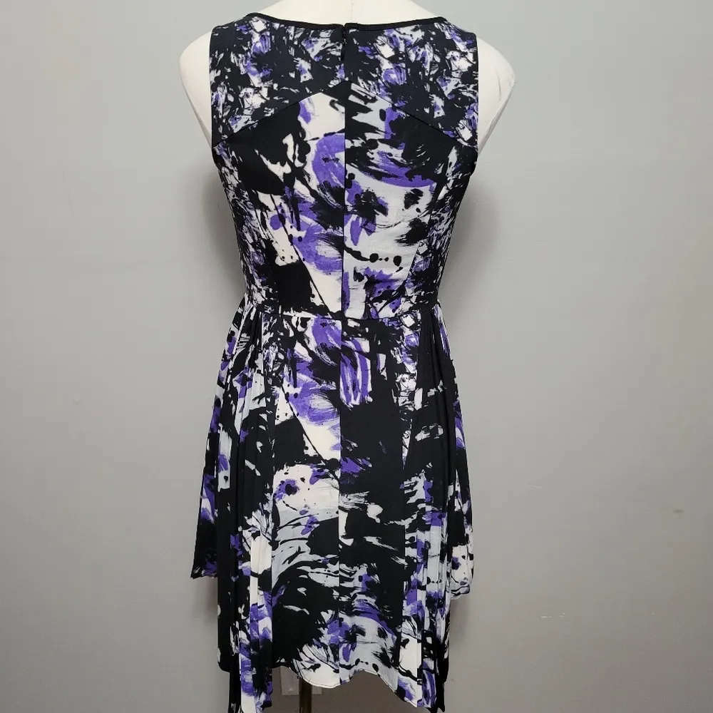 Simply Vera abstract floral fit and flare dress size xs - Image 7