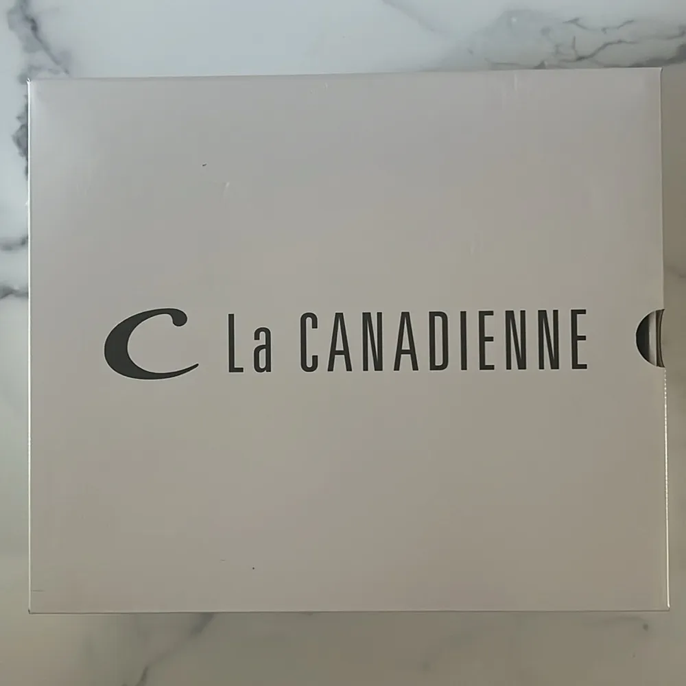 La Canadienne Buckle Accent Milo Block Heel Suede Boots, Size 11 New in Box $565 Black - Image 9