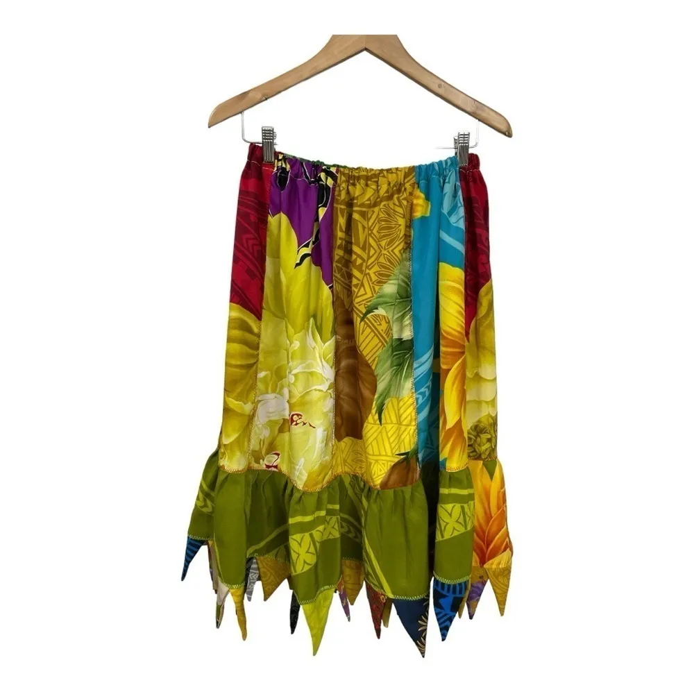 Floral Patchwork 
Skirt Size M Tropical Vacation - Image 2