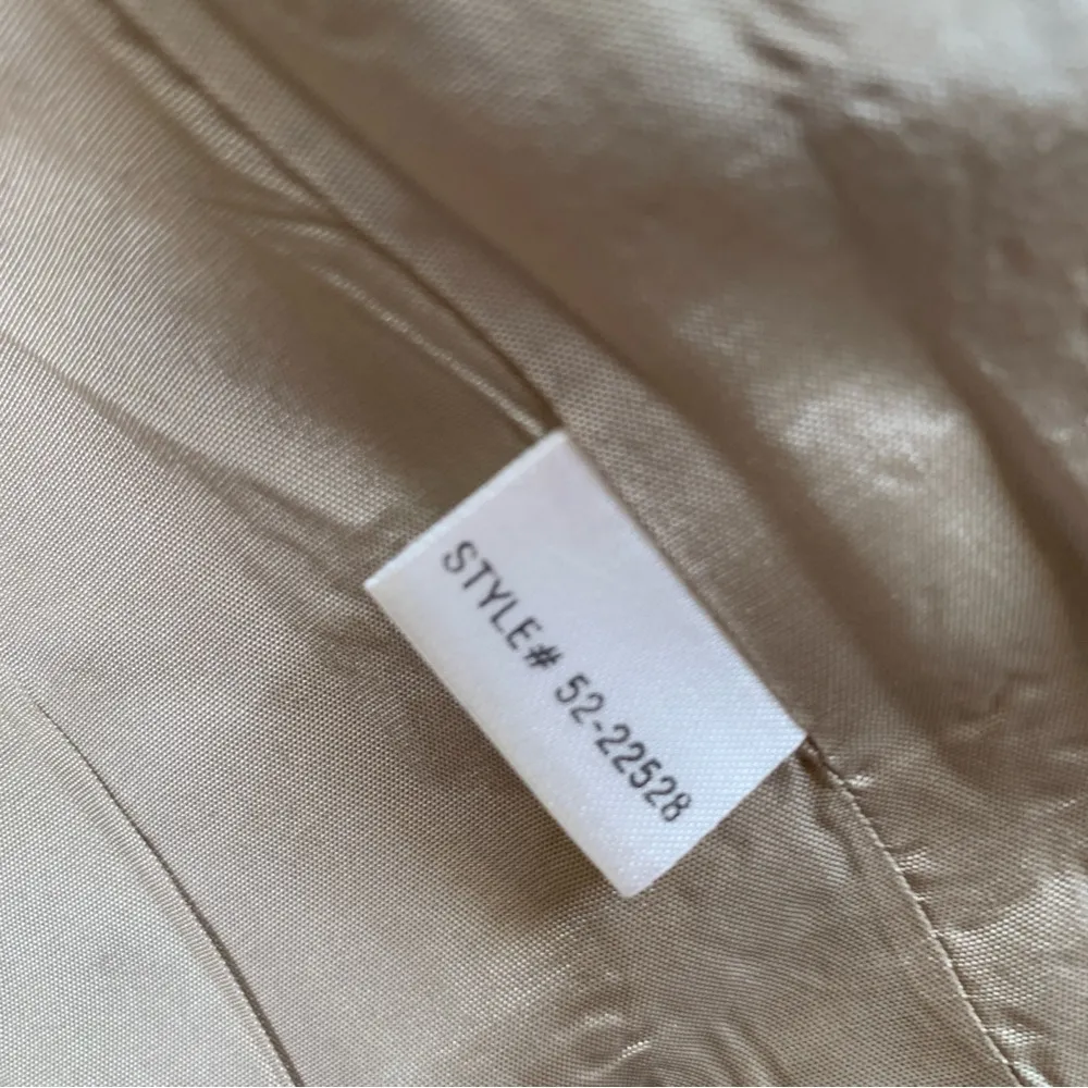 Ann Taylor front zip tan blazer jacket size 6 - Image 5