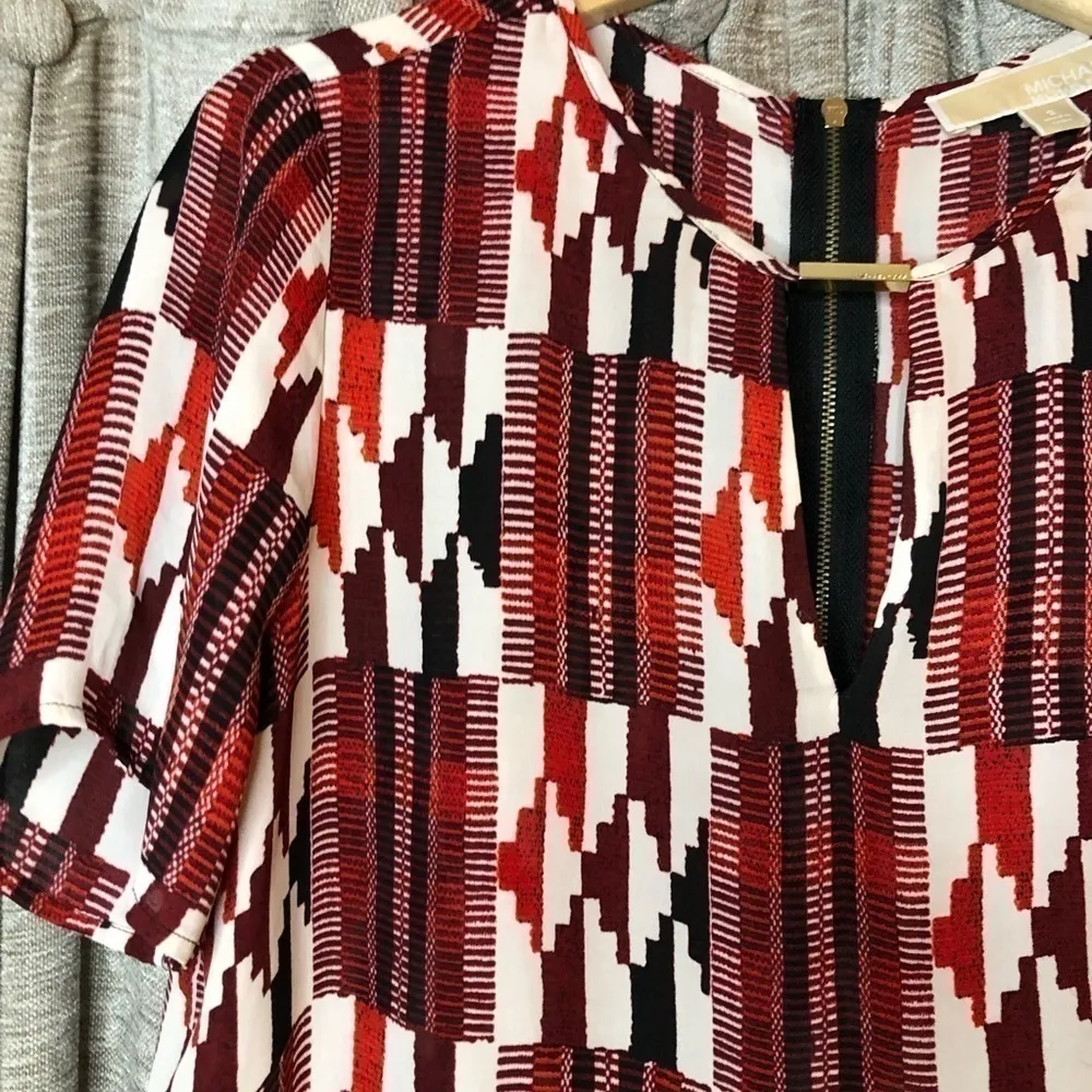Michael Michael Kors Red & Cream Southwestern Print Sheer Short Sleeve Top Small - Image 4