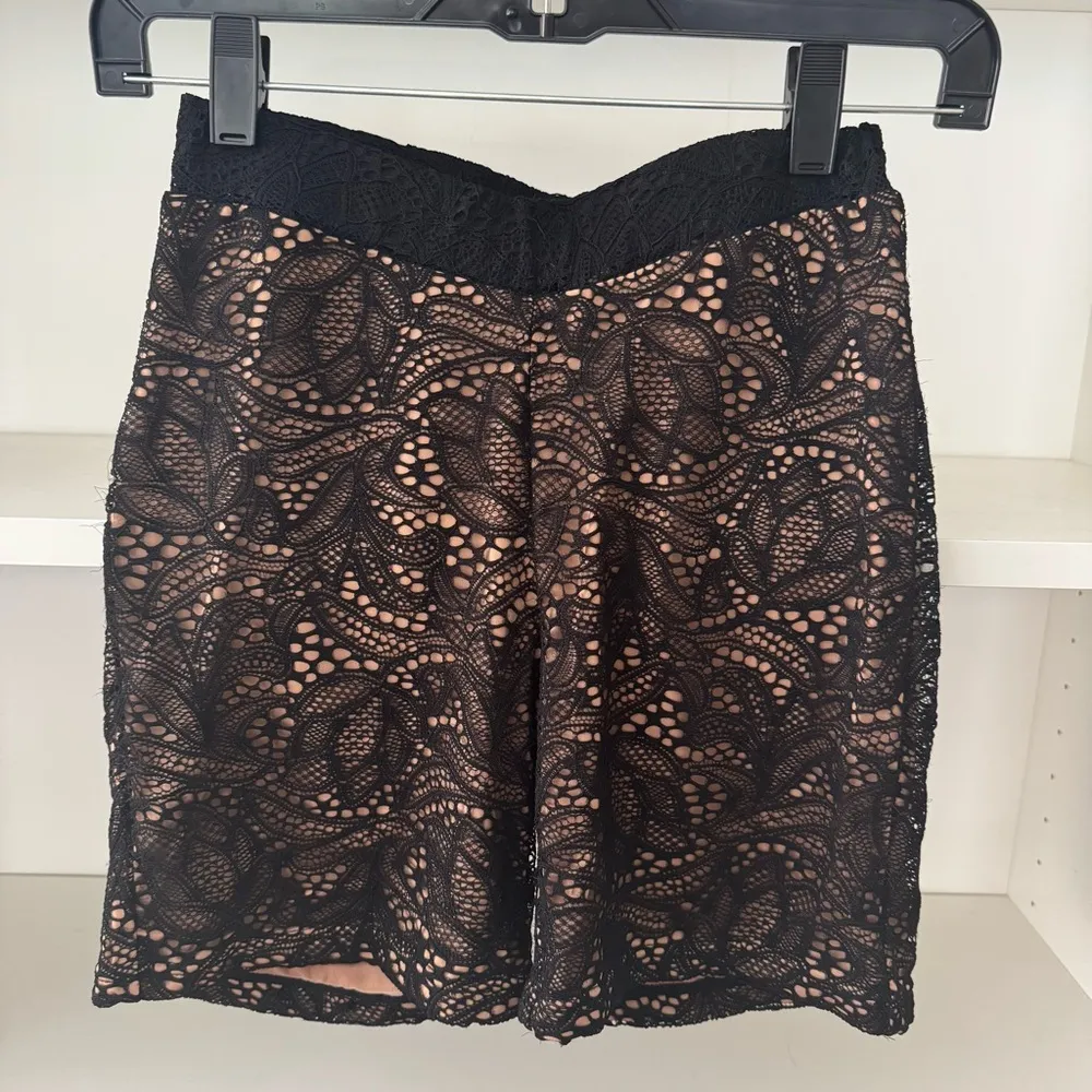 TIGER MIST Lace Bike Shorts - Image 4