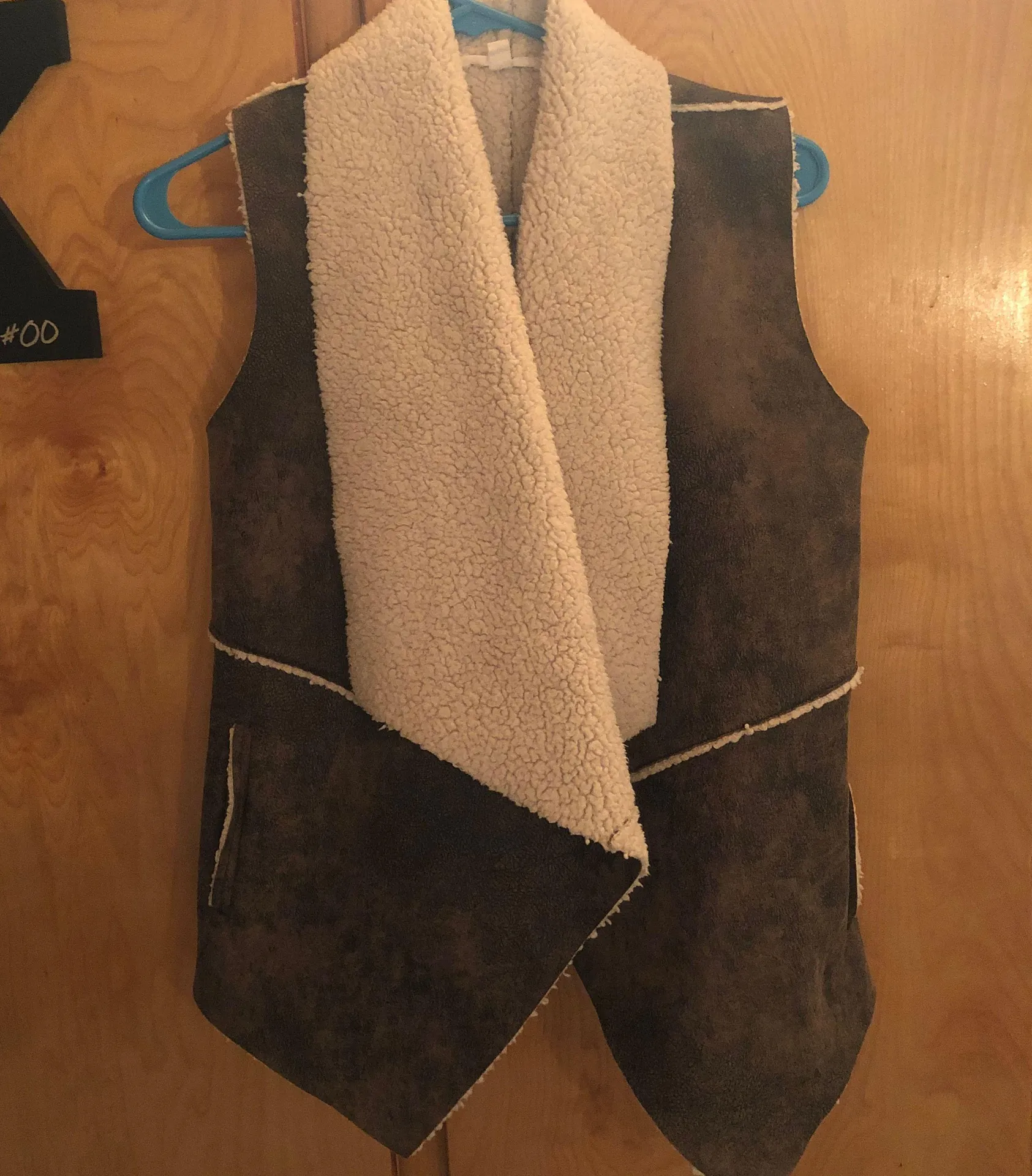 Jack by BB Dakota Sherpa Vest  - Image 5