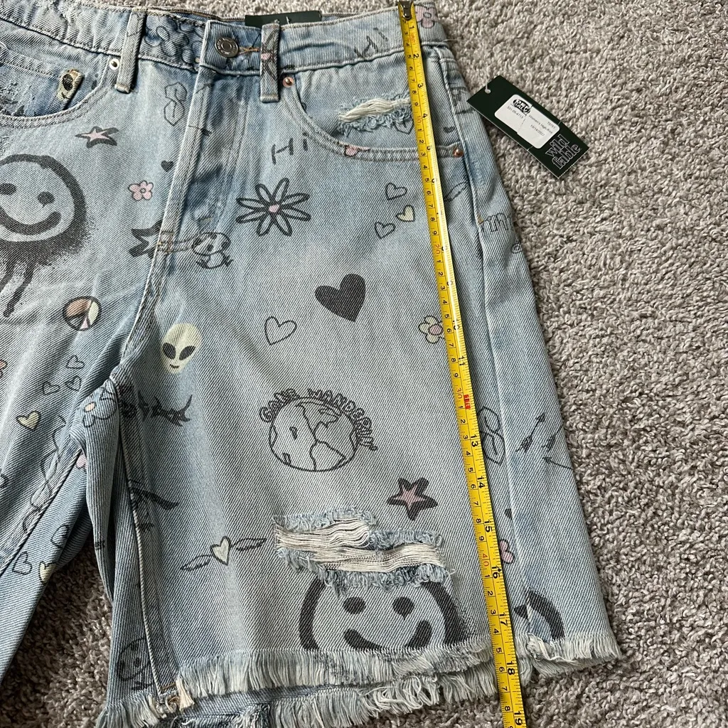 Wild Fable Women's Graphic Denim Shorts - Image 3