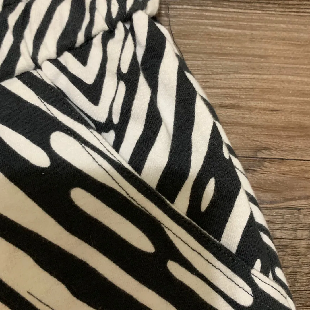 Black & White Zebra Print Romper - Image 6