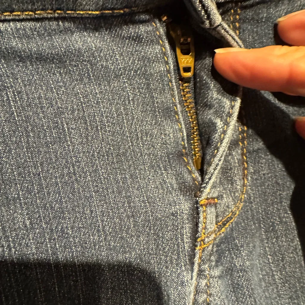 The Limited Denim 678 Womens Jeans Size 6 Blue Cuffed Ankle Hem Stretch Dark - Image 7