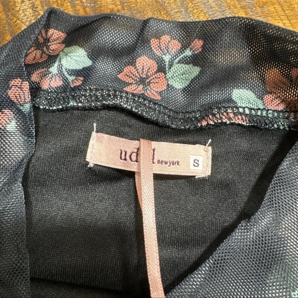 Udel New York Mesh Mock Neck Top Black - Image 4