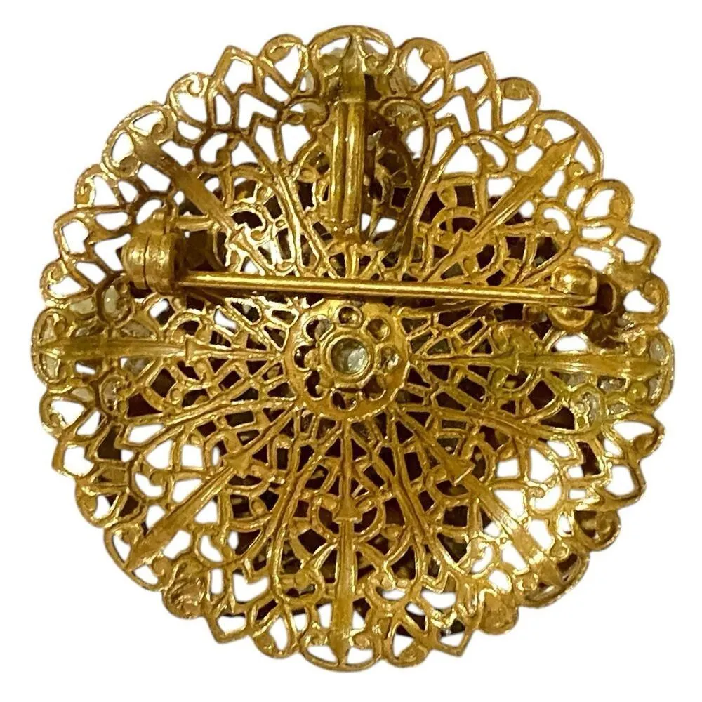 Filigree Textured Gold Tone Round Brooch Ruby Gripoix Glass Faux Pearl Unsigned - Image 2