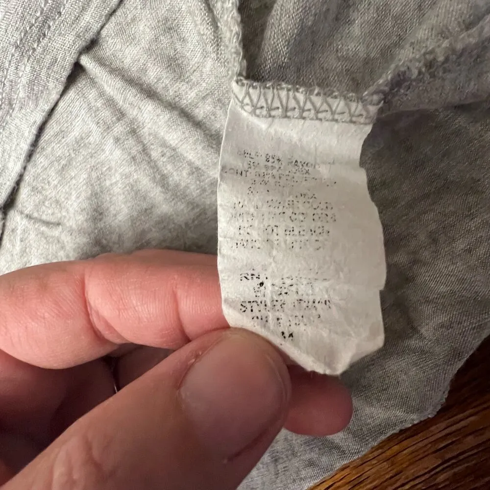 Threads Studio Gray Floral Super Soft Short Sleeve Shirt Womens Medium - Image 6