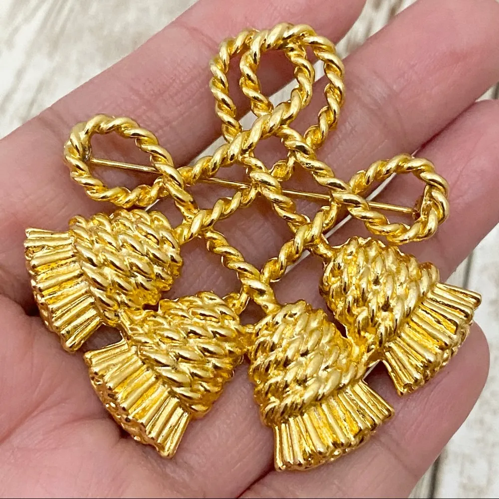 Vintage Gold - Image 2