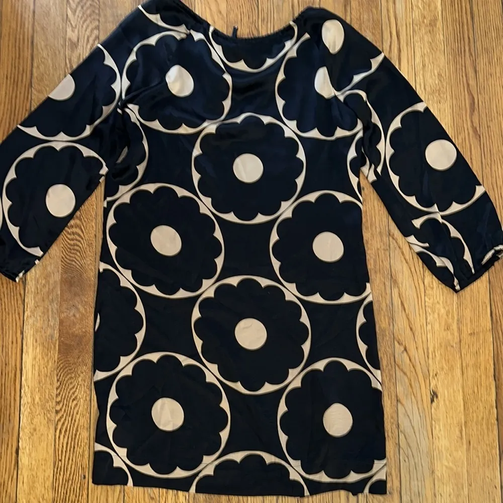 Nili Lotan 100% silk floral mini long sleeve dress swim coverup black cream Size L - Image 6