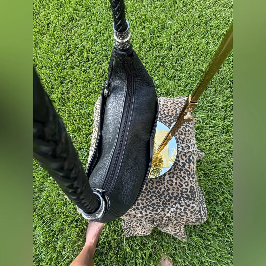 Brighton black leather shoulder / crossbody purse. Just GORGEOUS!! - Image 3